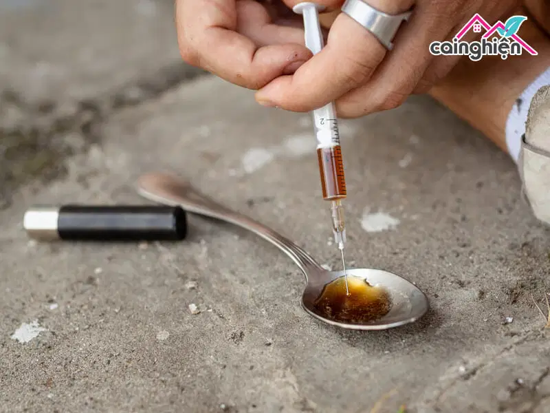 Cách cai nghiện Heroin tại nhà an toàn và hiệu quả